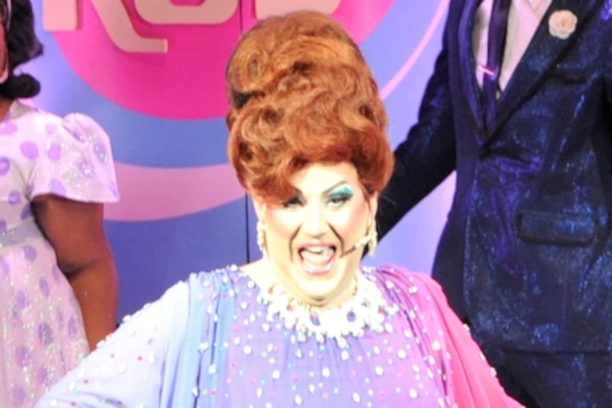 La despedida de Hairspray se quedó con el número uno y una propuesta filosófica se metió sin pedir permiso en el ranking