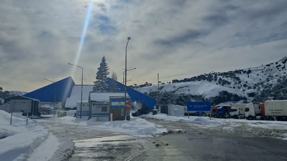 Neuquén actualiza los horarios de sus cruces hacia Chile tras el cambio de hora