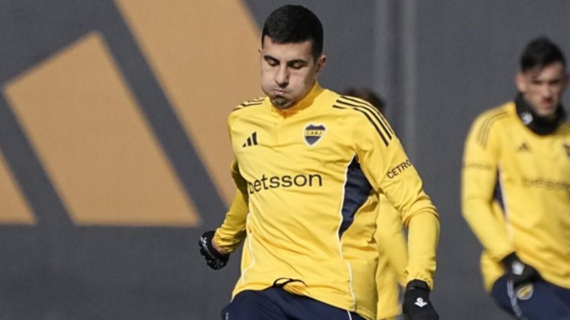 Nueve meses después, Battaglia volvió a meter la cabeza en una cancha: todavía no le alcanza para jugar