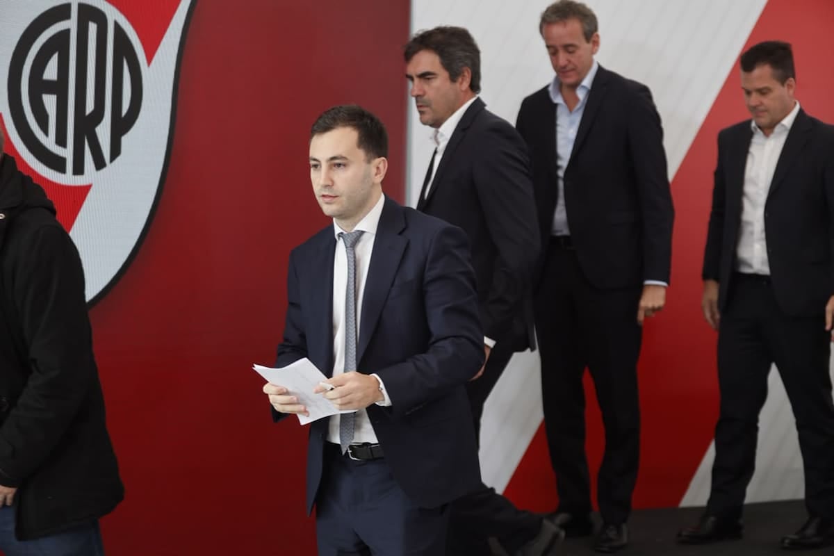 River se gastó una fortuna y trajo a Almada: el mercado de pases que le cambió la cara al plantel