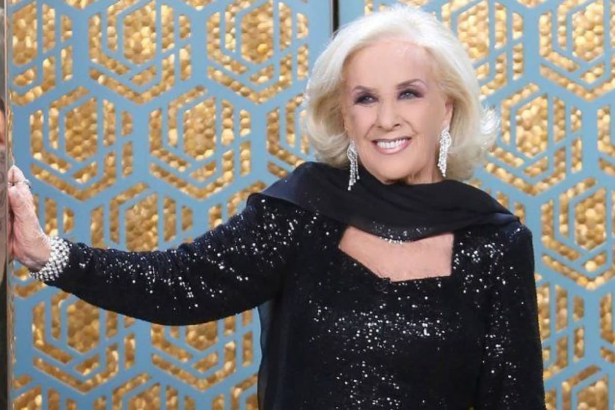 Mirtha Legrand volvió al Mater Dei con un cuadro respiratorio que se hizo esperar