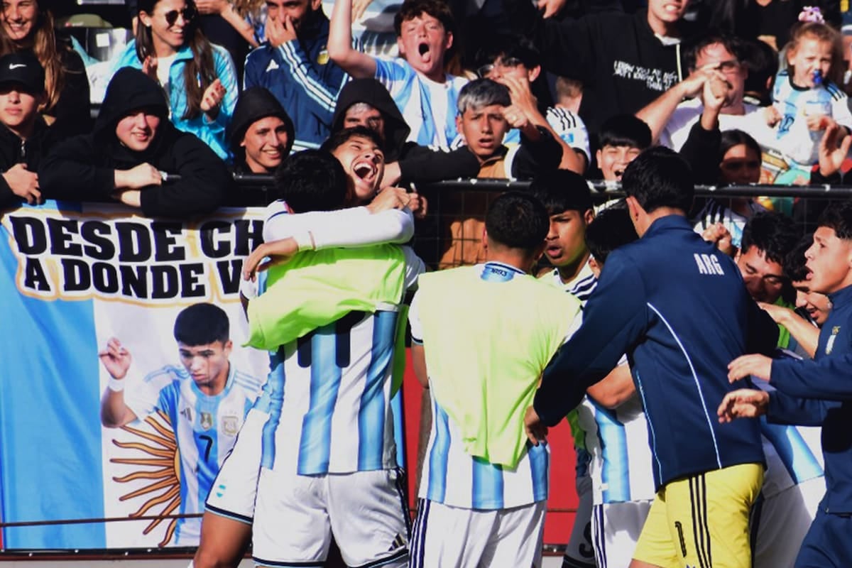 Salvar la ropa en el descuento: Argentina empató con Venezuela y ya tiene rival en semifinales