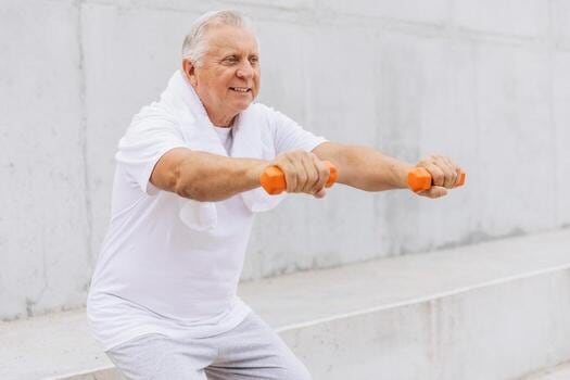 Musculatura, densidad ósea y descanso: las claves que la ortopedista Vonda Wright propone para los años previos a la mediana edad