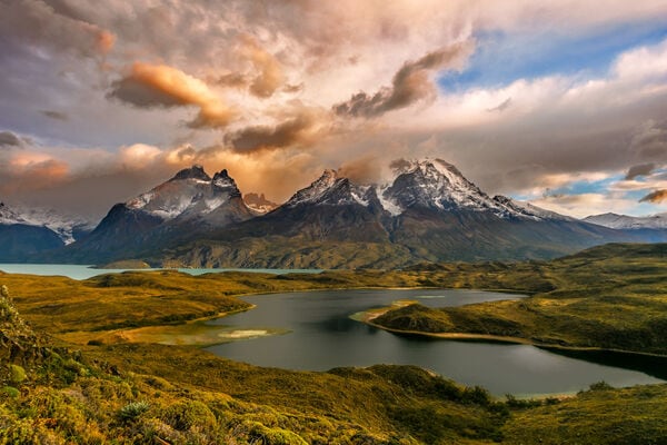 Dos maneras de empezar a pensar el 2027: tango en Buenos Aires o aire puro en Bariloche