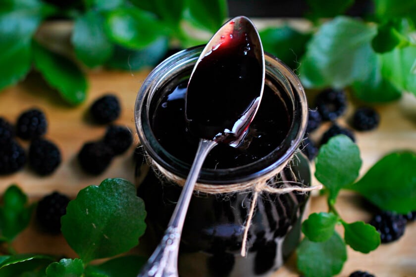 Mermelada de moras y manzana: la receta casera que reinventa la merienda