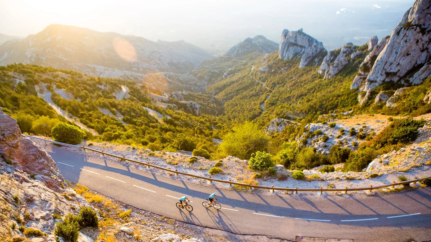 De Barcelona a los Pirineos en auto: un Grand Tour catalán que se adapta a los tiempos de cada viajero