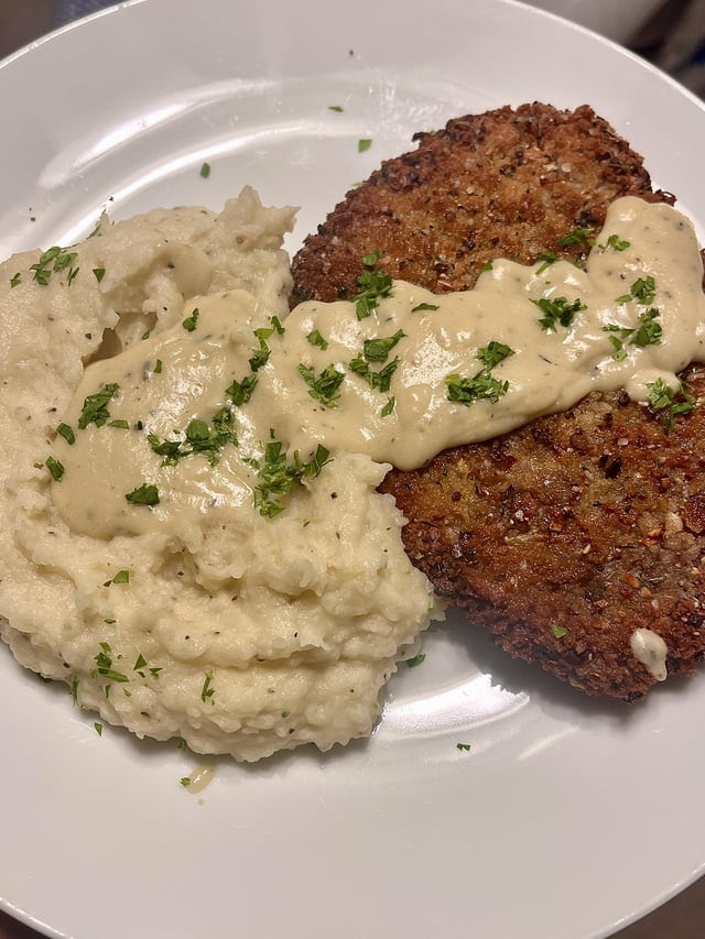 La milanesa con film que le dijo adiós a Pachu Peña en la primera gala de MasterChef Celebrity