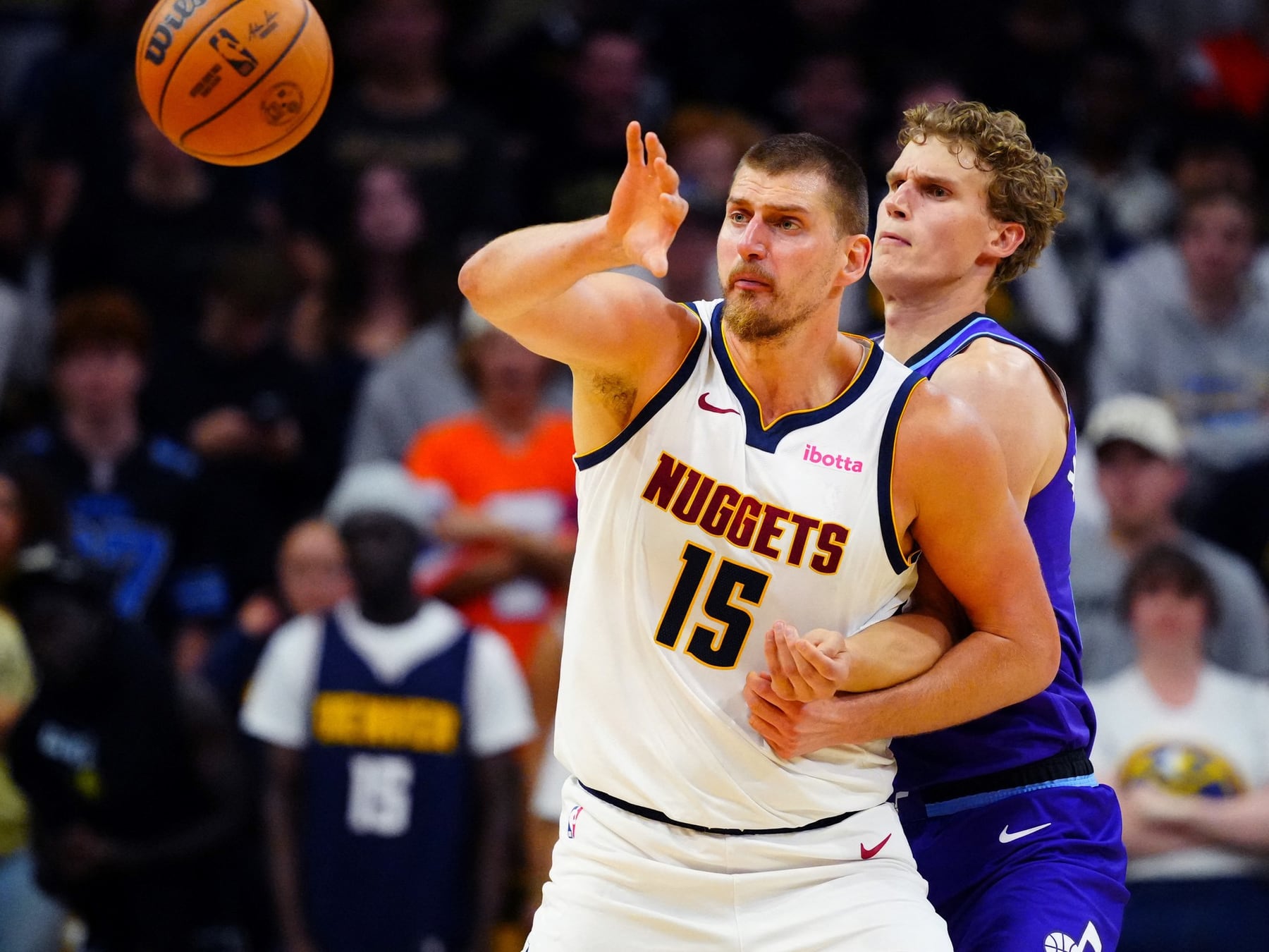 Pretemporada, sí, pero los Nuggets ya arrancan perdiendo: Utah se lo dio vuelta y se quedó con el 109-97
