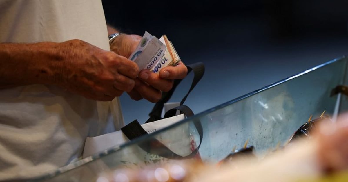 El REM vuelve a recalibrar el escenario 2026: precios al 30%, dólar a $1.614 y desempleo en el 7,7%