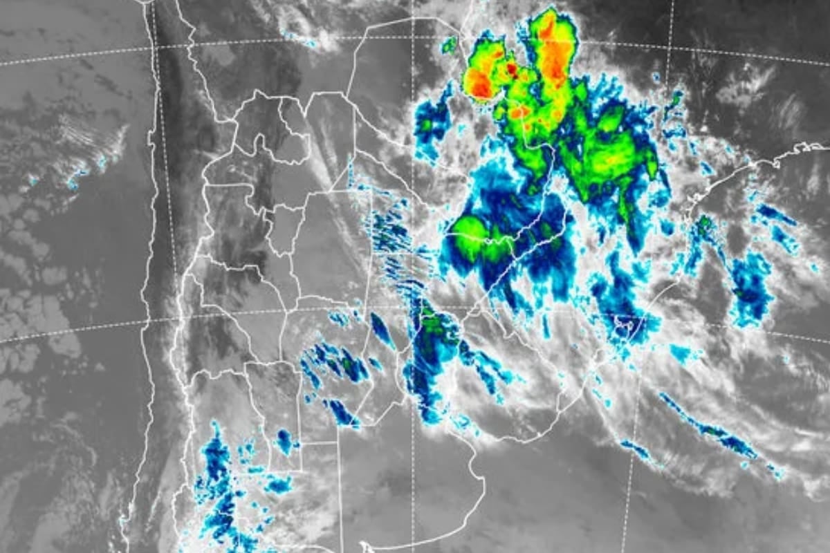 El fin de semana largo en Buenos Aires arranca bajo lluvia y termina con cielo despejado, según el Servicio Meteorológico Nacional