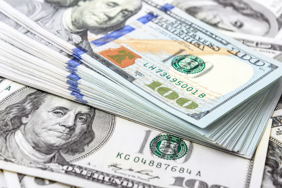 El dólar mayorista reabre sin movimientos y la brecha con el blue se mantiene por debajo del uno por ciento
