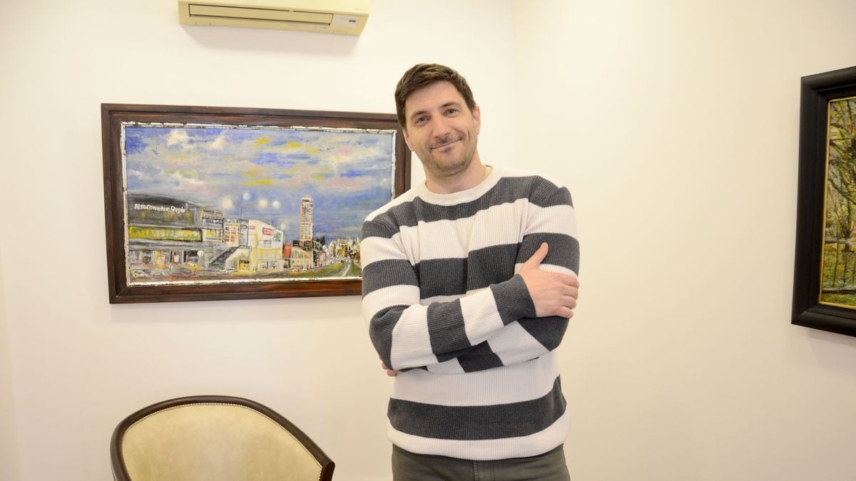 Esteban Fontana: la Legislatura de Neuquén distinguió al primer abogado hipoacúsico de la Patagonia