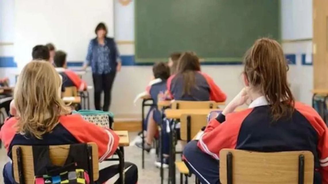 Matrículas 2027 en colegios privados de Córdoba: por qué la demora en los ajustes obligatorios complica los presupuestos familiares