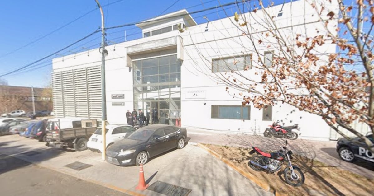 Imputan a un efectivo policial mendocino por abuso sexual contra una detenida en una comisaría de Godoy Cruz