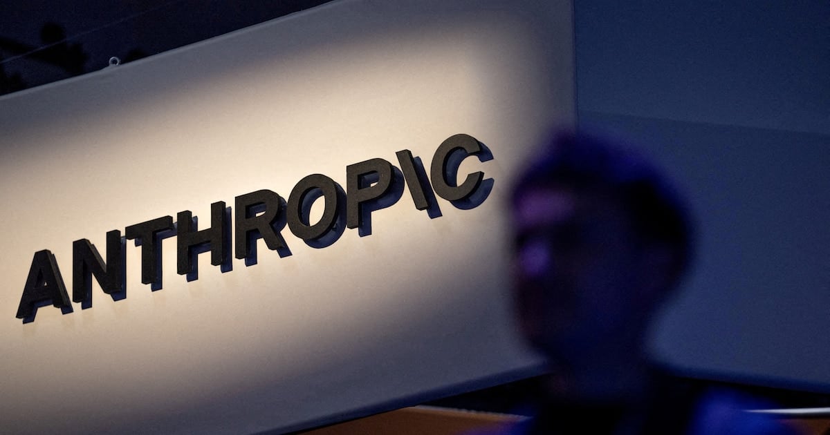 Anthropic abre sus puertas a un equipo externo que vigila sus modelos de inteligencia artificial como si fuera parte de la empresa