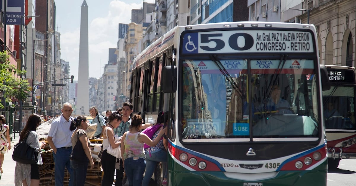 El desfasaje de 91.803 millones de pesos reaviva el ajuste de frecuencias en las líneas del AMBA