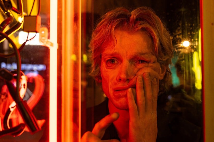 Clayface prioriza el horror y una historia de villano que se sostiene sola
