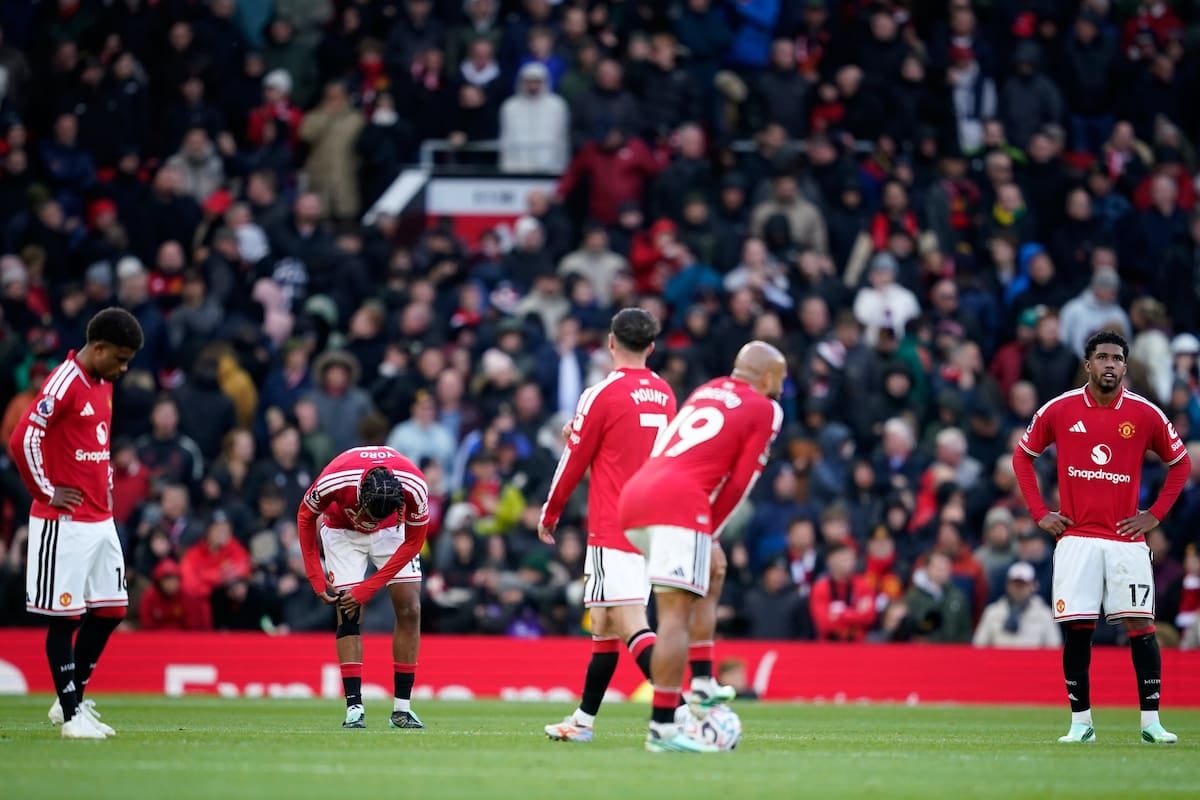 Old Trafford no encuentra el PTA: Bournemouth hizo bolsa al United